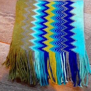 New York & Company Scarf Shades of Blue & Green 70"x8" NWOT